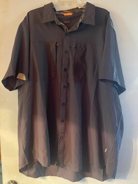 Men's Magellan Short Sleeve Button Shirt in Dark Gray/Camo